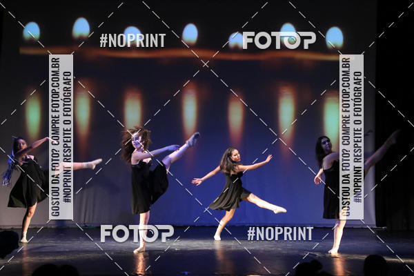 Buy your photos of the eventFORMATURA LILIAN GUMIEIRO on Fotop