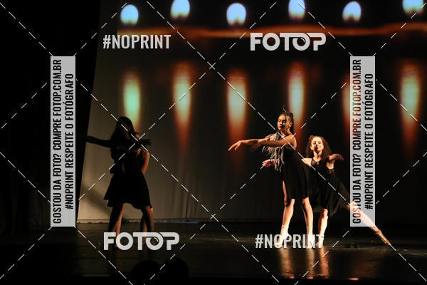 Buy your photos of the eventFORMATURA LILIAN GUMIEIRO on Fotop