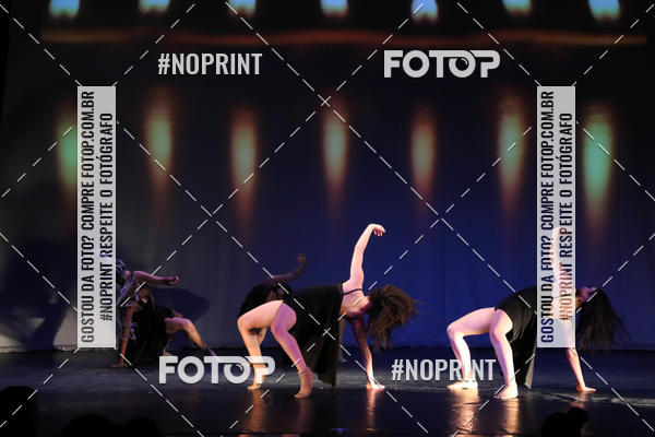 Buy your photos of the eventFORMATURA LILIAN GUMIEIRO on Fotop