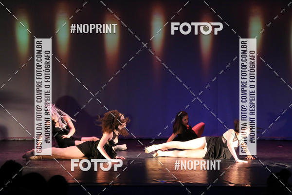 Buy your photos of the eventFORMATURA LILIAN GUMIEIRO on Fotop