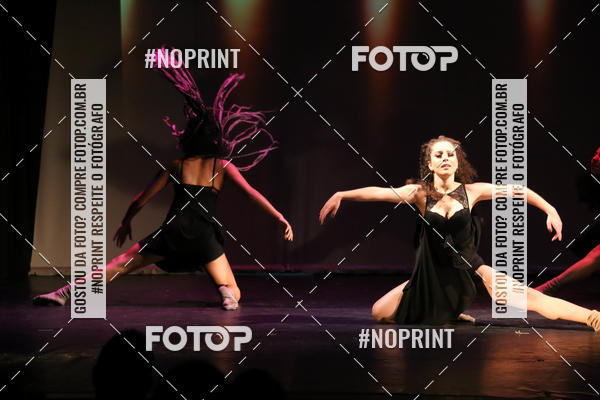 Buy your photos of the eventFORMATURA LILIAN GUMIEIRO on Fotop