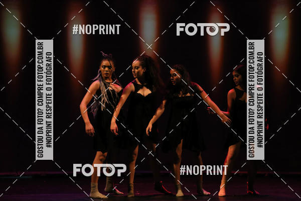 Buy your photos of the eventFORMATURA LILIAN GUMIEIRO on Fotop