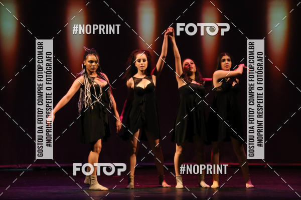 Buy your photos of the eventFORMATURA LILIAN GUMIEIRO on Fotop