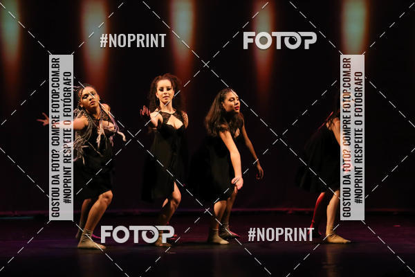 Buy your photos of the eventFORMATURA LILIAN GUMIEIRO on Fotop