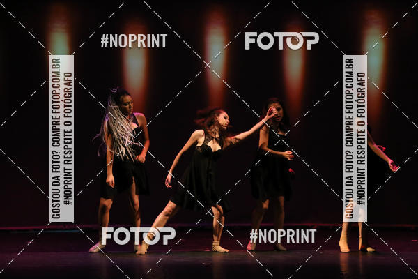 Buy your photos of the eventFORMATURA LILIAN GUMIEIRO on Fotop