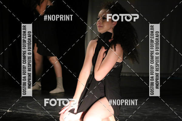 Buy your photos of the eventFORMATURA LILIAN GUMIEIRO on Fotop