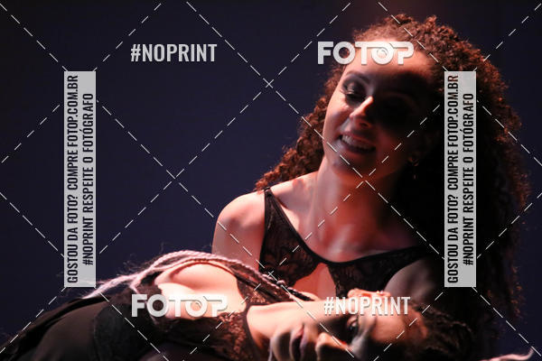 Buy your photos of the eventFORMATURA LILIAN GUMIEIRO on Fotop