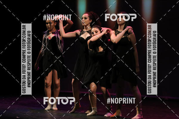 Buy your photos of the eventFORMATURA LILIAN GUMIEIRO on Fotop