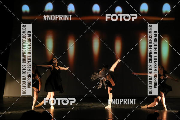 Buy your photos of the eventFORMATURA LILIAN GUMIEIRO on Fotop