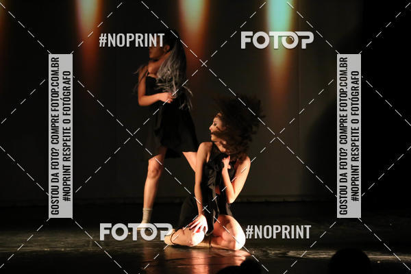 Buy your photos of the eventFORMATURA LILIAN GUMIEIRO on Fotop