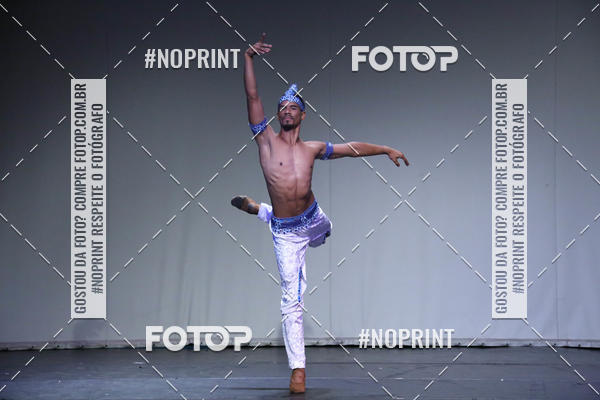 Buy your photos of the eventFORMATURA LILIAN GUMIEIRO on Fotop