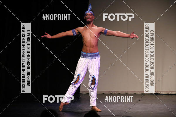 Buy your photos of the eventFORMATURA LILIAN GUMIEIRO on Fotop