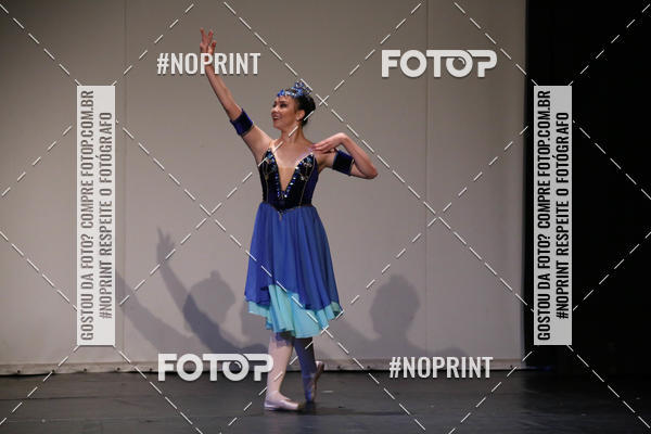 Buy your photos of the eventFORMATURA LILIAN GUMIEIRO on Fotop