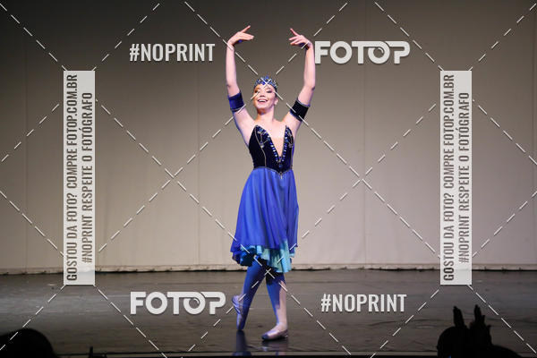 Buy your photos of the eventFORMATURA LILIAN GUMIEIRO on Fotop