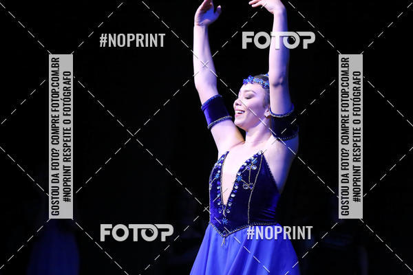 Buy your photos of the eventFORMATURA LILIAN GUMIEIRO on Fotop