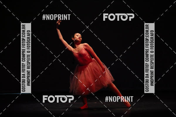 Buy your photos of the eventFORMATURA LILIAN GUMIEIRO on Fotop