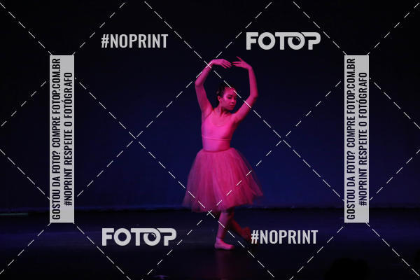 Buy your photos of the eventFORMATURA LILIAN GUMIEIRO on Fotop