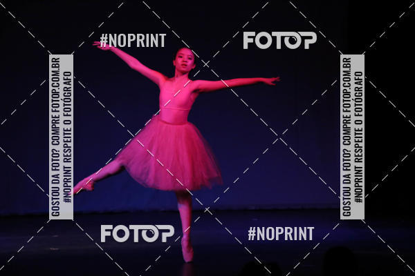 Buy your photos of the eventFORMATURA LILIAN GUMIEIRO on Fotop