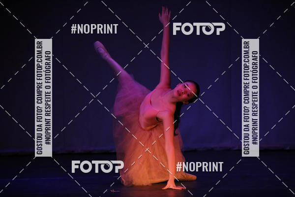 Buy your photos of the eventFORMATURA LILIAN GUMIEIRO on Fotop