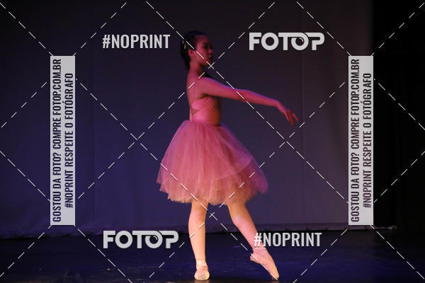 Buy your photos of the eventFORMATURA LILIAN GUMIEIRO on Fotop