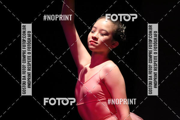 Buy your photos of the eventFORMATURA LILIAN GUMIEIRO on Fotop