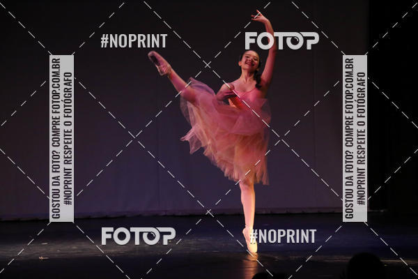 Buy your photos of the eventFORMATURA LILIAN GUMIEIRO on Fotop