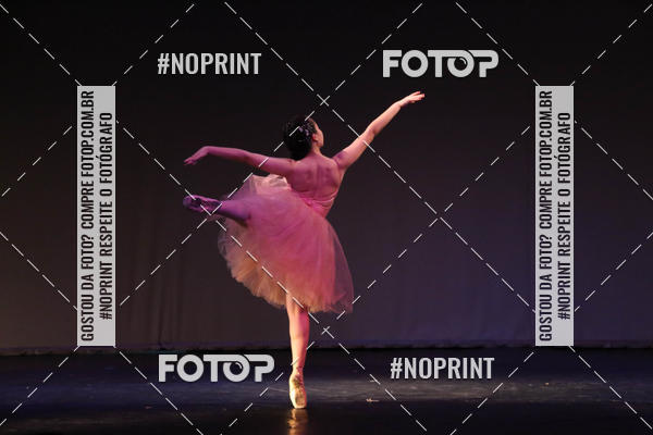 Buy your photos of the eventFORMATURA LILIAN GUMIEIRO on Fotop