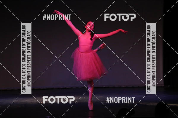 Buy your photos of the eventFORMATURA LILIAN GUMIEIRO on Fotop