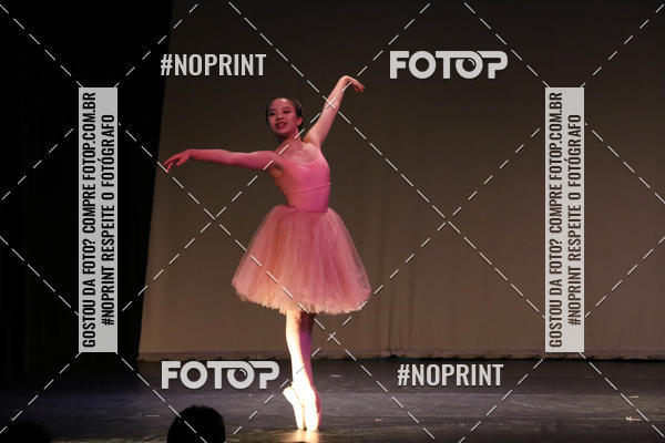Buy your photos of the eventFORMATURA LILIAN GUMIEIRO on Fotop