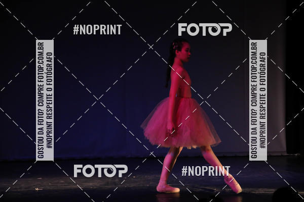 Buy your photos of the eventFORMATURA LILIAN GUMIEIRO on Fotop