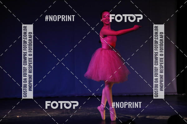 Buy your photos of the eventFORMATURA LILIAN GUMIEIRO on Fotop