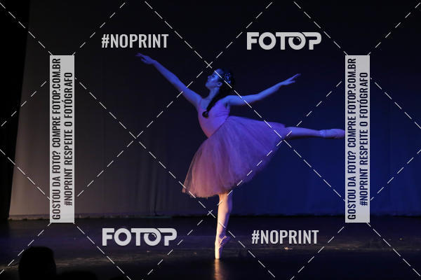 Buy your photos of the eventFORMATURA LILIAN GUMIEIRO on Fotop