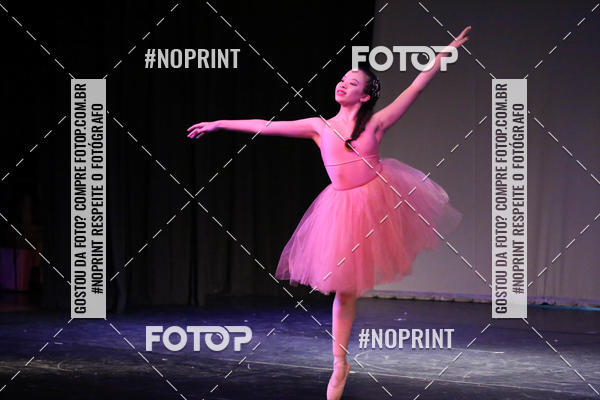 Buy your photos of the eventFORMATURA LILIAN GUMIEIRO on Fotop