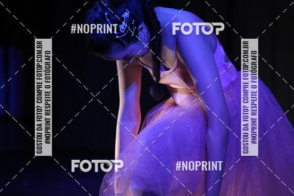 Buy your photos of the eventFORMATURA LILIAN GUMIEIRO on Fotop