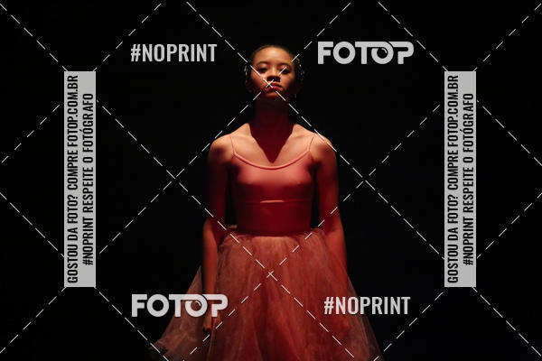Buy your photos of the eventFORMATURA LILIAN GUMIEIRO on Fotop