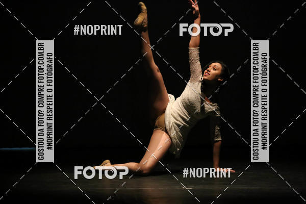 Buy your photos of the eventFORMATURA LILIAN GUMIEIRO on Fotop