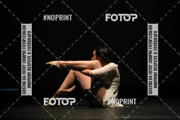 Buy your photos of the eventFORMATURA LILIAN GUMIEIRO on Fotop