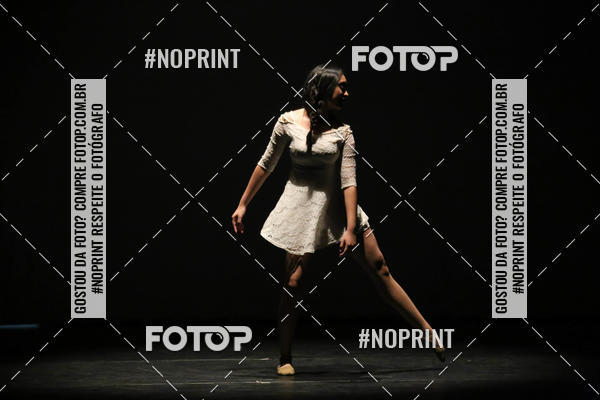 Buy your photos of the eventFORMATURA LILIAN GUMIEIRO on Fotop
