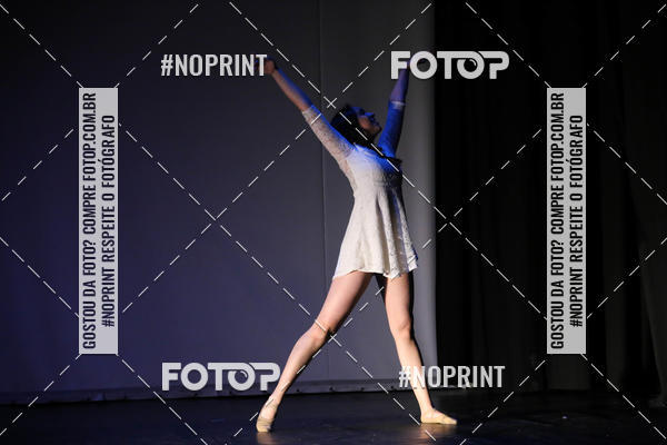 Buy your photos of the eventFORMATURA LILIAN GUMIEIRO on Fotop