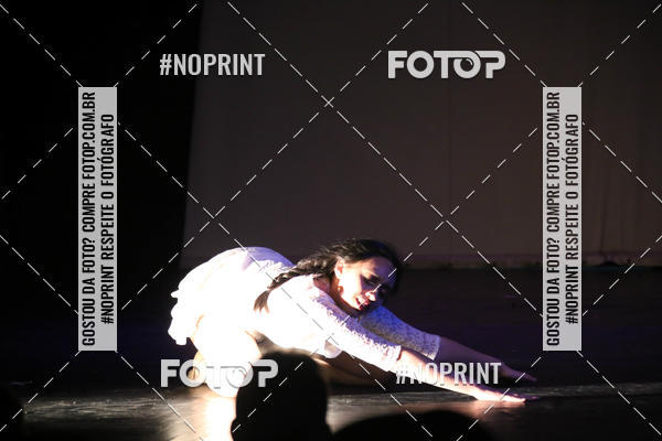 Buy your photos of the eventFORMATURA LILIAN GUMIEIRO on Fotop