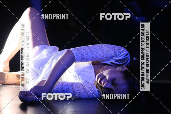 Buy your photos of the eventFORMATURA LILIAN GUMIEIRO on Fotop