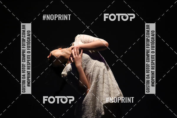 Buy your photos of the eventFORMATURA LILIAN GUMIEIRO on Fotop