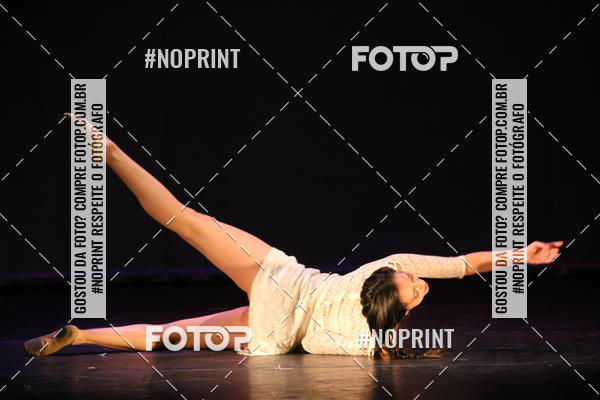 Buy your photos of the eventFORMATURA LILIAN GUMIEIRO on Fotop