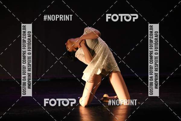 Buy your photos of the eventFORMATURA LILIAN GUMIEIRO on Fotop