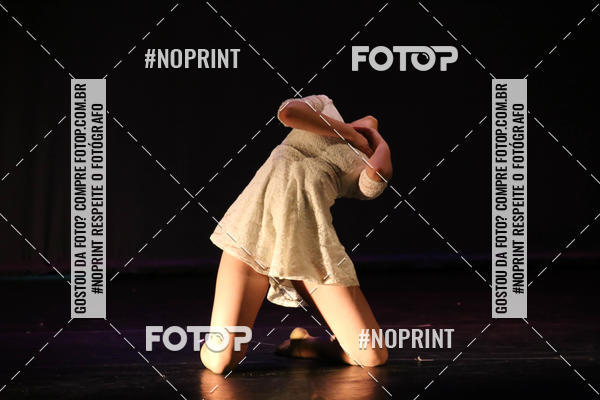 Buy your photos of the eventFORMATURA LILIAN GUMIEIRO on Fotop