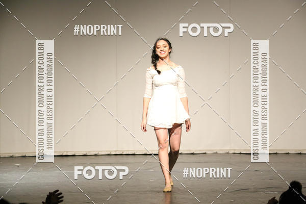 Buy your photos of the eventFORMATURA LILIAN GUMIEIRO on Fotop