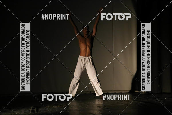 Buy your photos of the eventFORMATURA LILIAN GUMIEIRO on Fotop