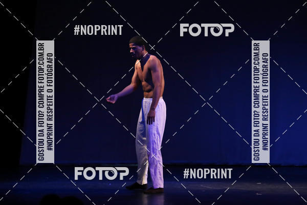 Buy your photos of the eventFORMATURA LILIAN GUMIEIRO on Fotop