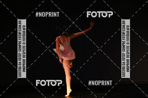 Buy your photos of the eventFORMATURA LILIAN GUMIEIRO on Fotop