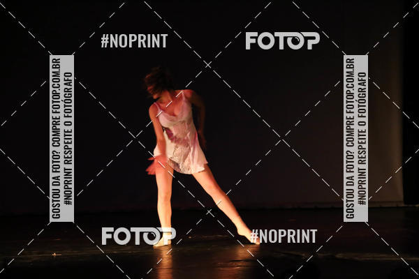 Buy your photos of the eventFORMATURA LILIAN GUMIEIRO on Fotop